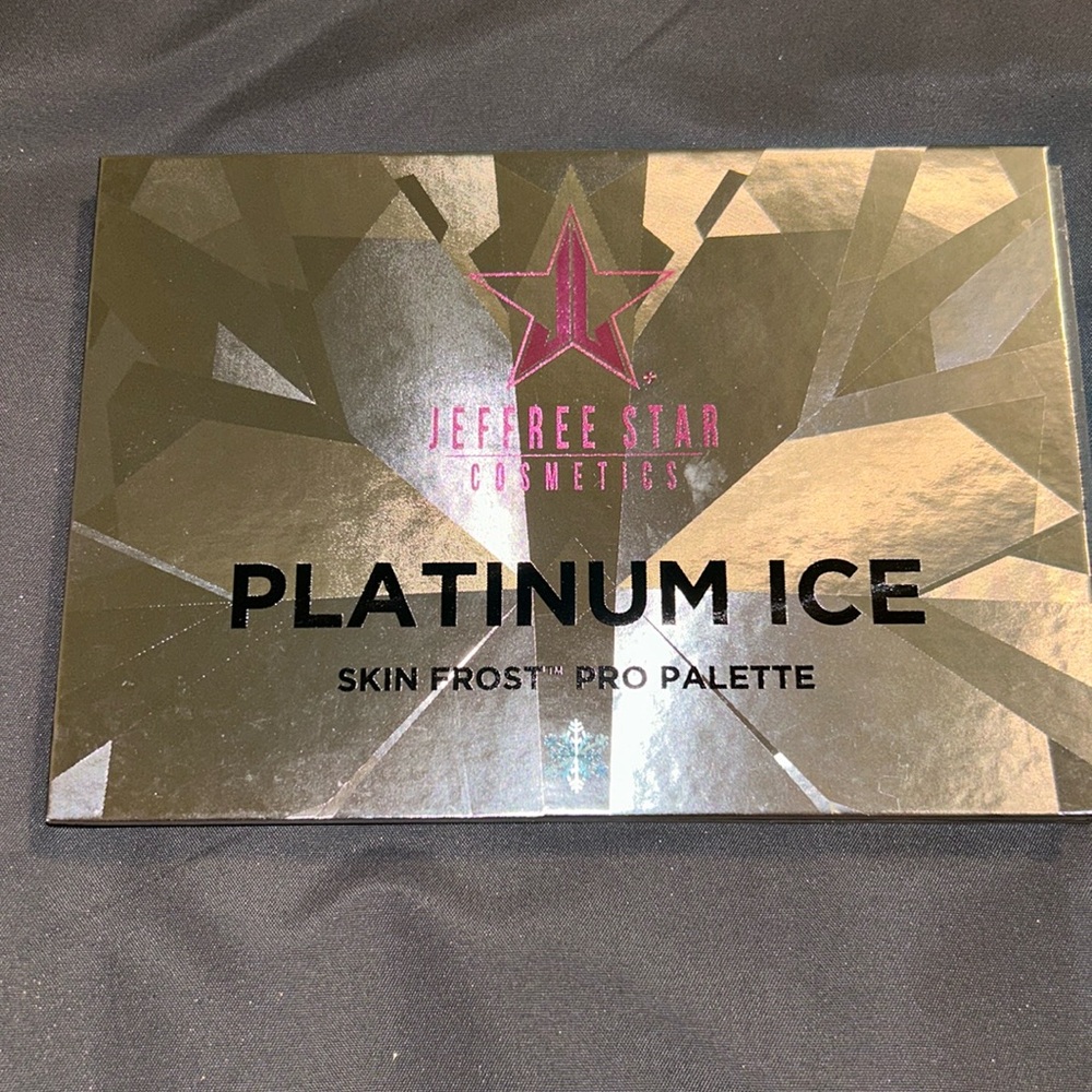 Jeffree Star- Platinum Ice Skin Frost Pro Palette